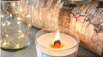 Geurkaars met houten lont Sandelhout