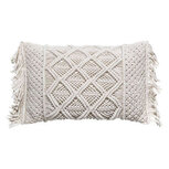 Macramé kussen met franjes 30x50cm ivoorkleurig Macramé kussen met franjes 30x50cm ivoorkleurig