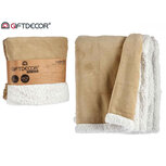 Plaid met teddymateriaal beige 130x170cm Plaid met teddymateriaal beige 130x170cm